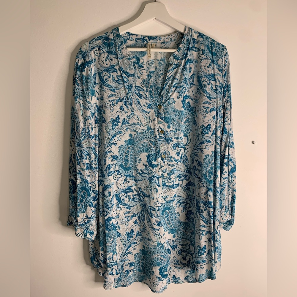 Size large Grand and Greene rayon soft flowy white blouse with blue pattern